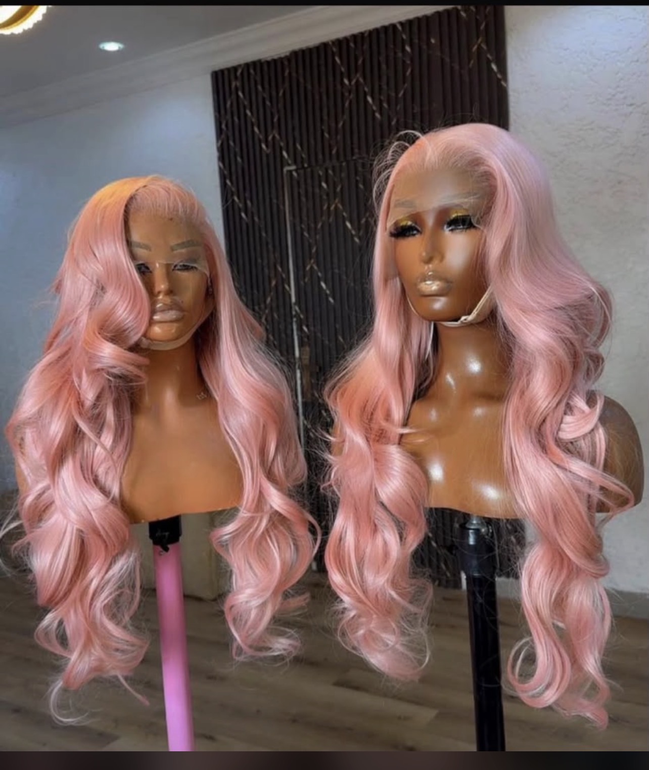 Wig B